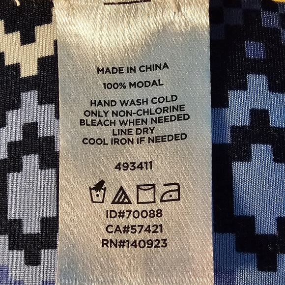 Loft and unbranded Assorted Scarf Bundle - Picture 8 of 13